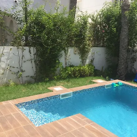 Villa Avec Piscine Triffa Exterior photo