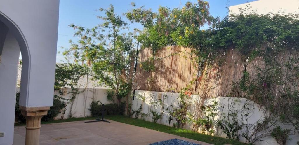 Villa Avec Piscine Triffa